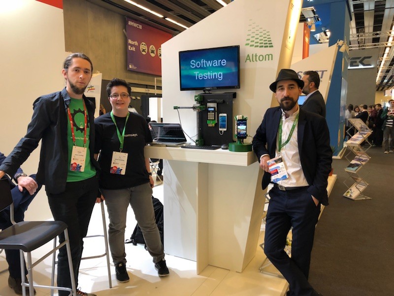 altom testers at mwc 2018